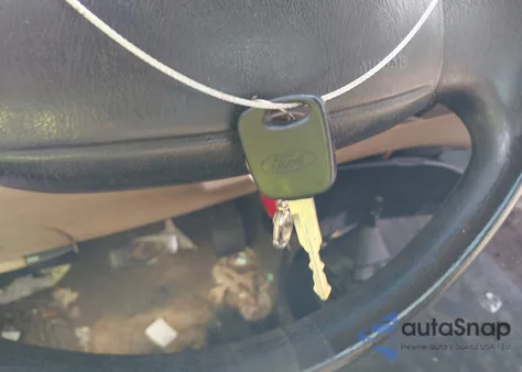 1999 Ford F150 from USA, damaged, VIN 1FTRX18W9XNB33354